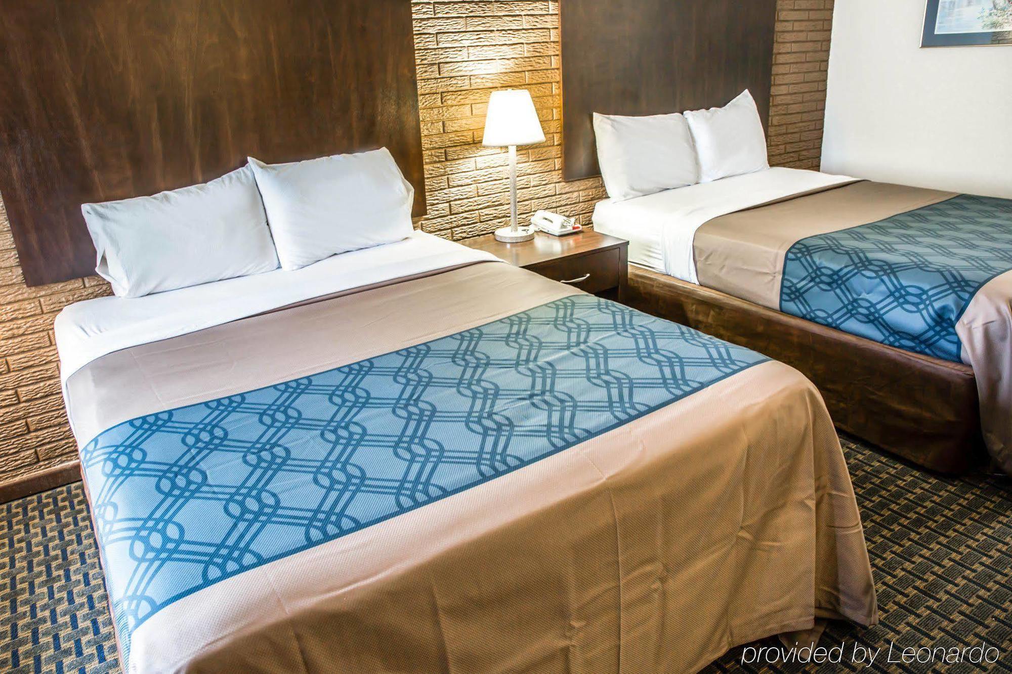 Rodeway Inn & Suites Wilmington North Exteriér fotografie